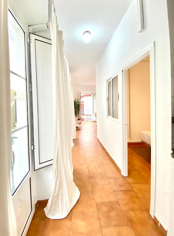 סביליה Comfortable Studio Old Town, Parking Optional מראה חיצוני תמונה