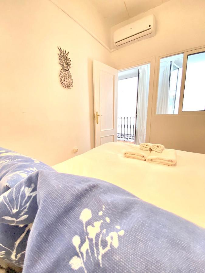 סביליה Comfortable Studio Old Town, Parking Optional מראה חיצוני תמונה