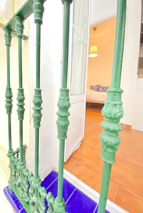סביליה Comfortable Studio Old Town, Parking Optional מראה חיצוני תמונה
