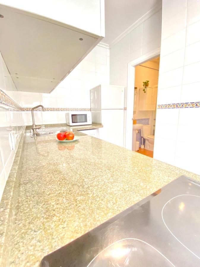 סביליה Comfortable Studio Old Town, Parking Optional מראה חיצוני תמונה