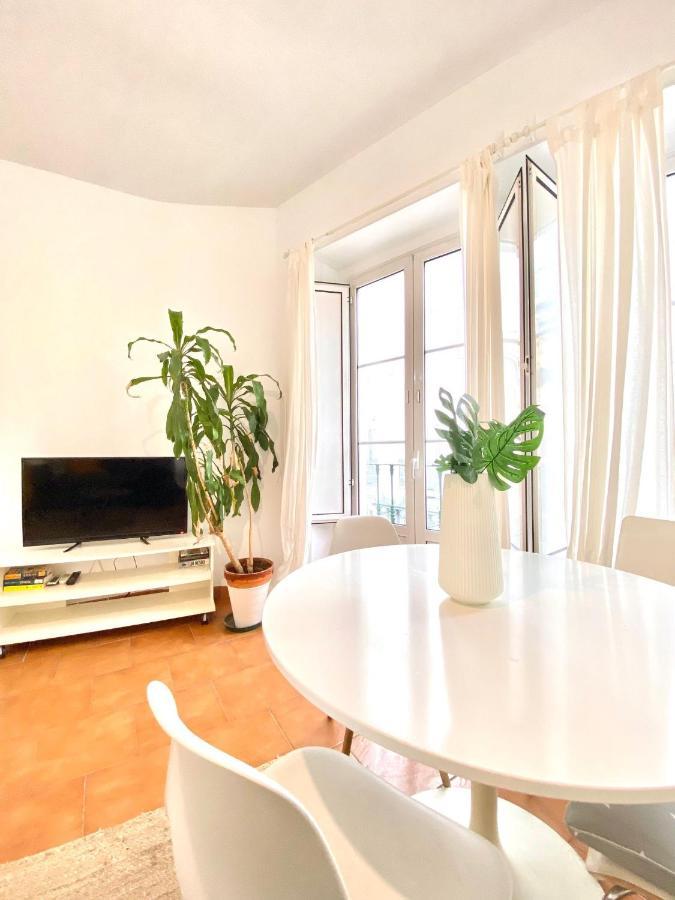 סביליה Comfortable Studio Old Town, Parking Optional מראה חיצוני תמונה