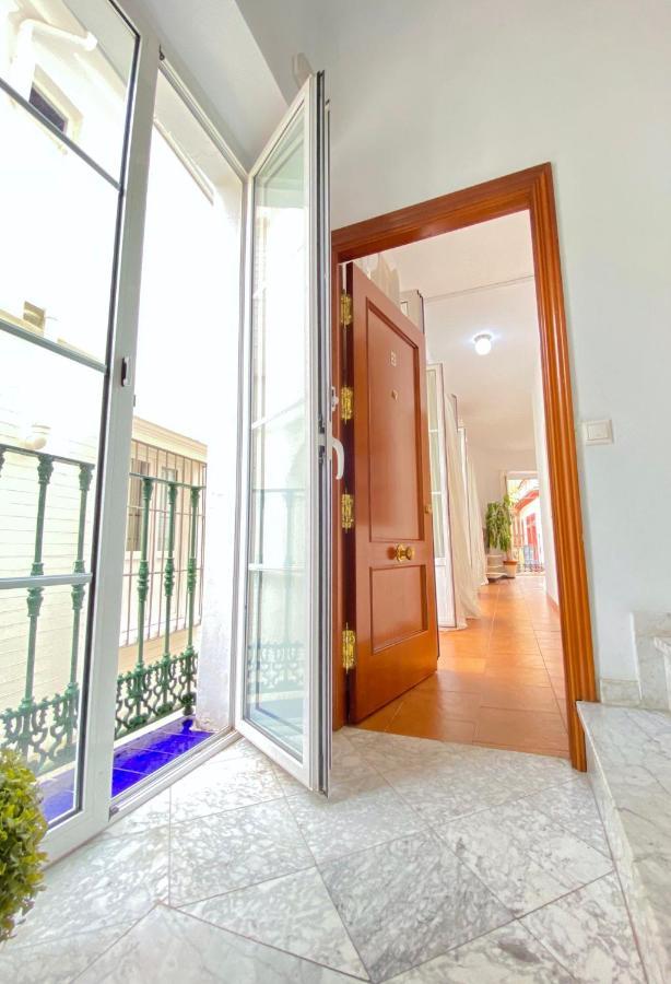 סביליה Comfortable Studio Old Town, Parking Optional מראה חיצוני תמונה