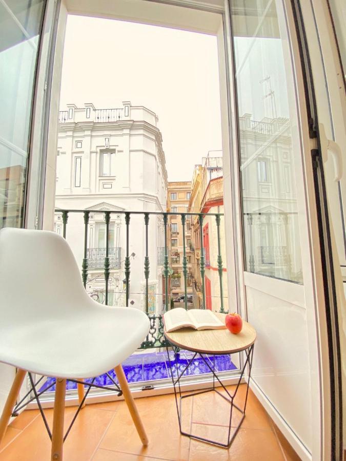 סביליה Comfortable Studio Old Town, Parking Optional מראה חיצוני תמונה