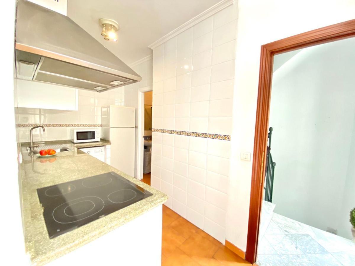 סביליה Comfortable Studio Old Town, Parking Optional מראה חיצוני תמונה
