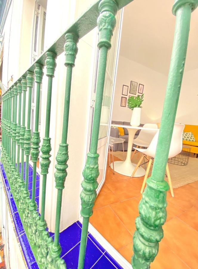 סביליה Comfortable Studio Old Town, Parking Optional מראה חיצוני תמונה