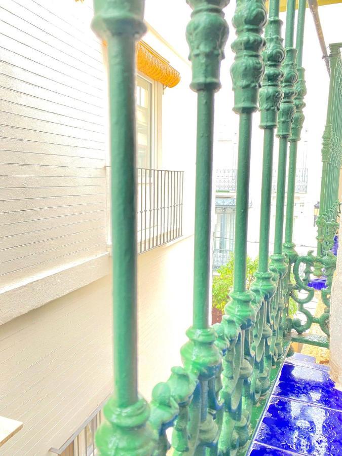סביליה Comfortable Studio Old Town, Parking Optional מראה חיצוני תמונה
